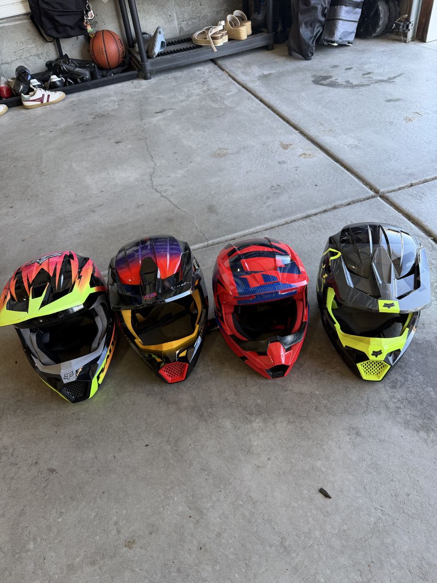 Fox Racing Motocross Helmets for Sale – Pick 1 or All 4