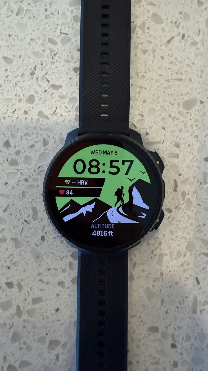 Suunto Vertical 2 Titanium, sage and black bands