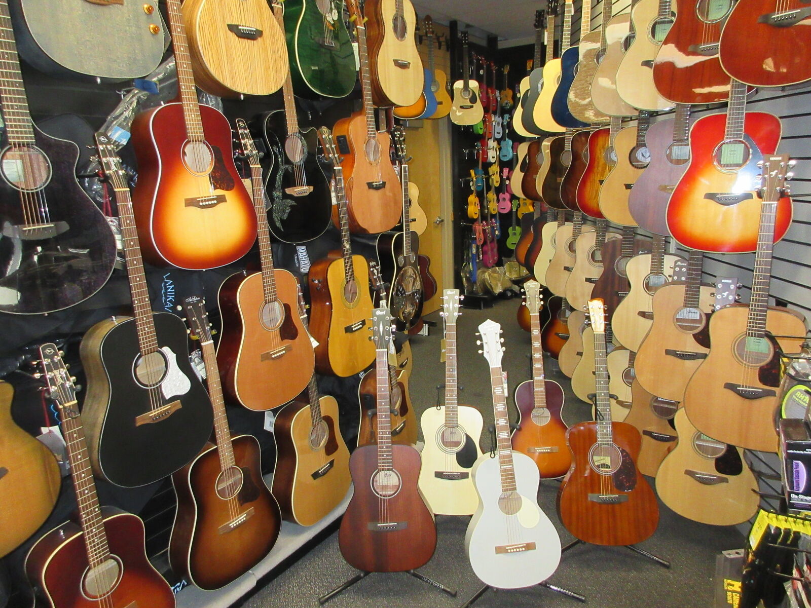 Great acoustic guitar selection