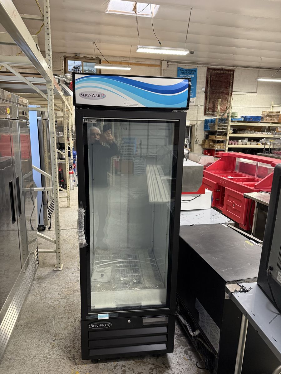 New Glass 1 Door Merchandiser 23 CFt Freezer 115 V