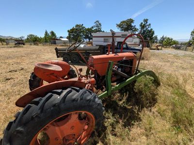 Vintage Case Tractor - 1949 Case VAC tractor