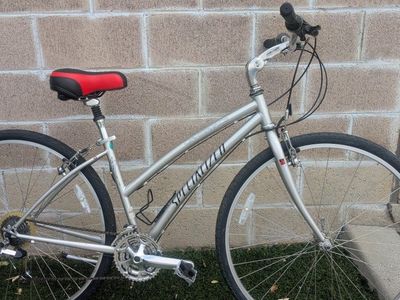 Specialized Crossroads Hybrid Bike Silver