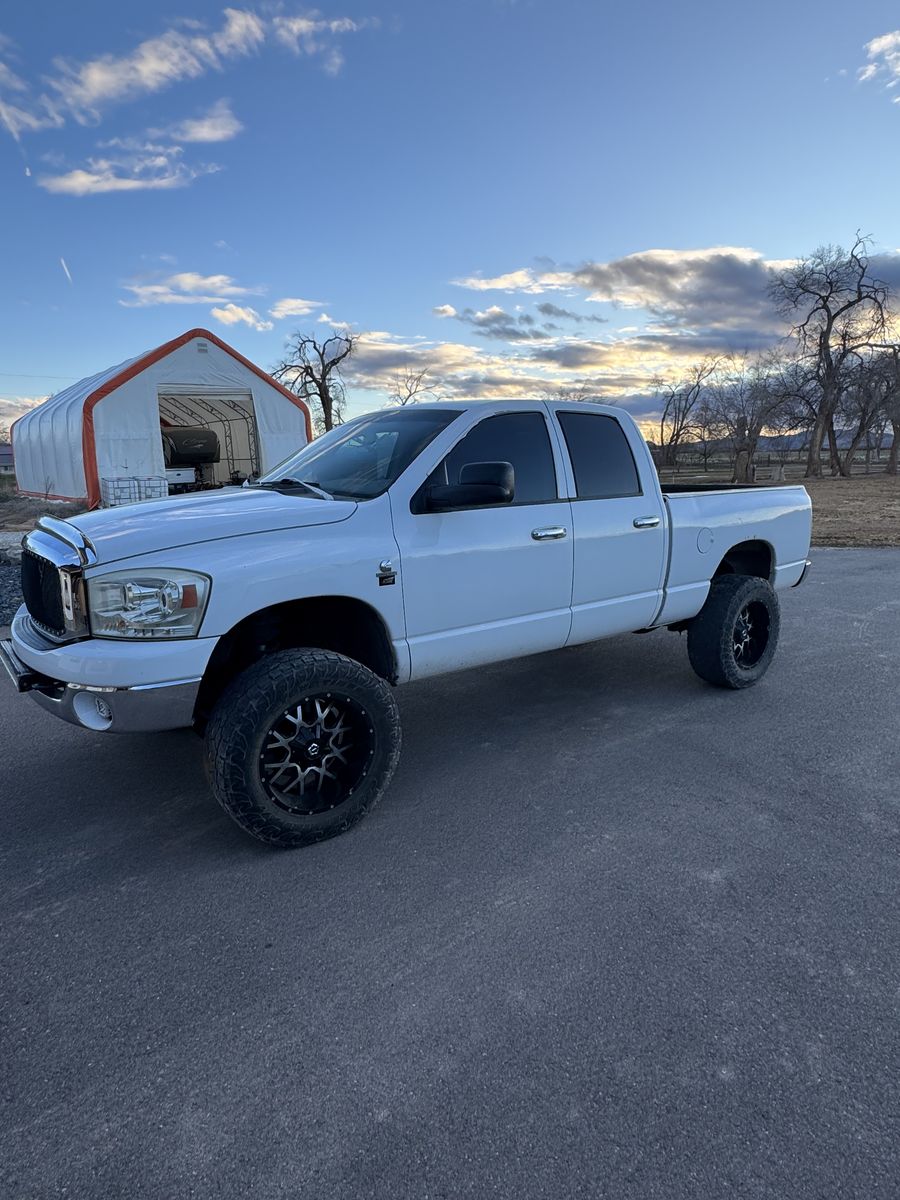 2008 DODGE RAM 2500 Laramie