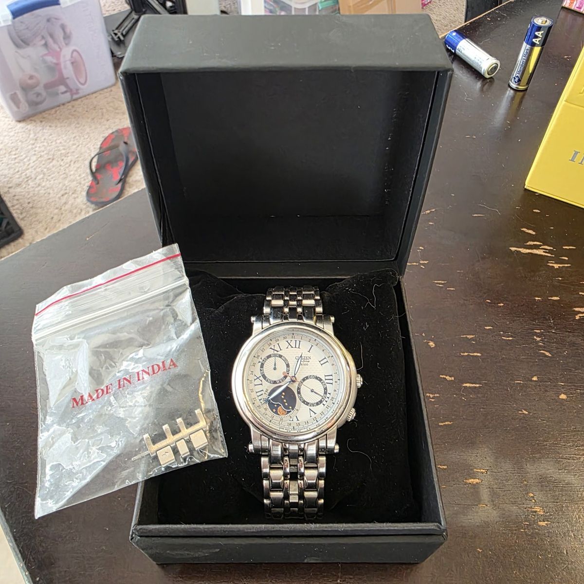 Citizen Eco-Drive AP1011-58A Eco-Drive Complication Moonphase Calibre 8651 Stainless Steel Watch with Box and Extra Links