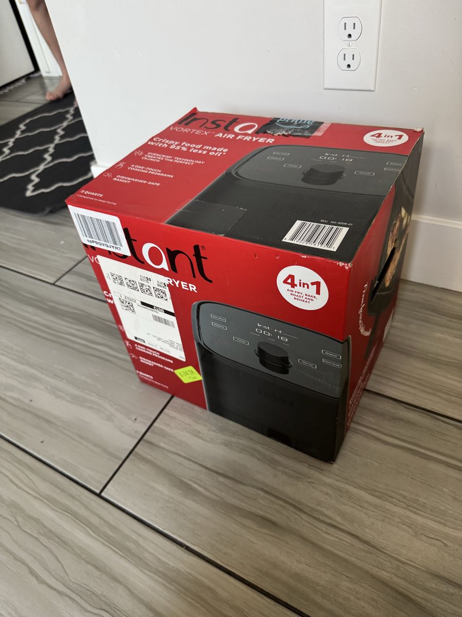 Instant Pot Vortex Mini Air Fryer 2 quart, Small, Black, new in a box