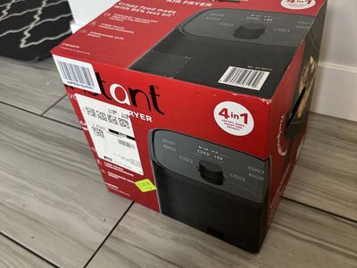 Instant Pot Vortex Mini Air Fryer 2 quart, Small, Black, new in a box