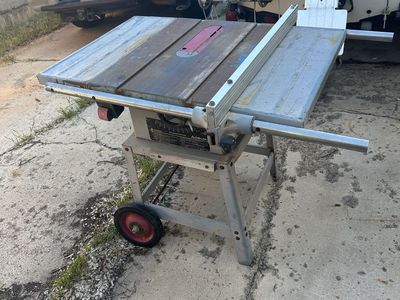 Old Delta Table Saw / no motor