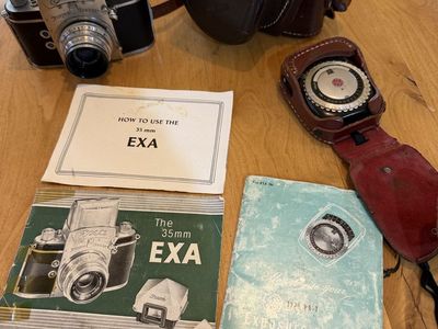 Vintage Exa Ihagee Dresden 35mm Film Camera with Meritar 1:2.9/50 Lens, Case & Manuals