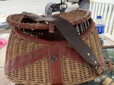 Vintage Wicker Fishing Creel Basket with Leather Strap