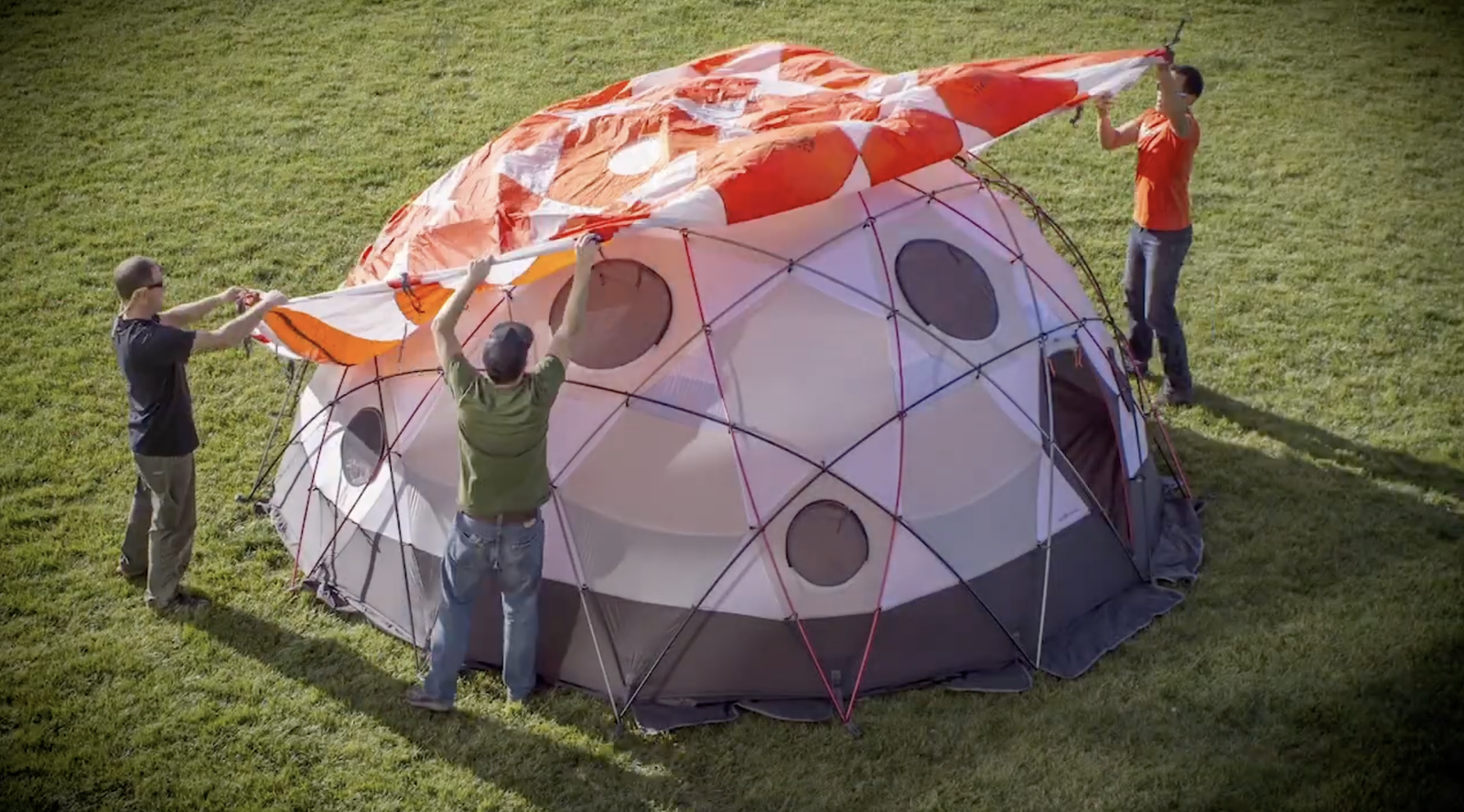 NEW Mountain Hardwear Stronghold Expedition Tent (10-Person, 4-Season Dome)