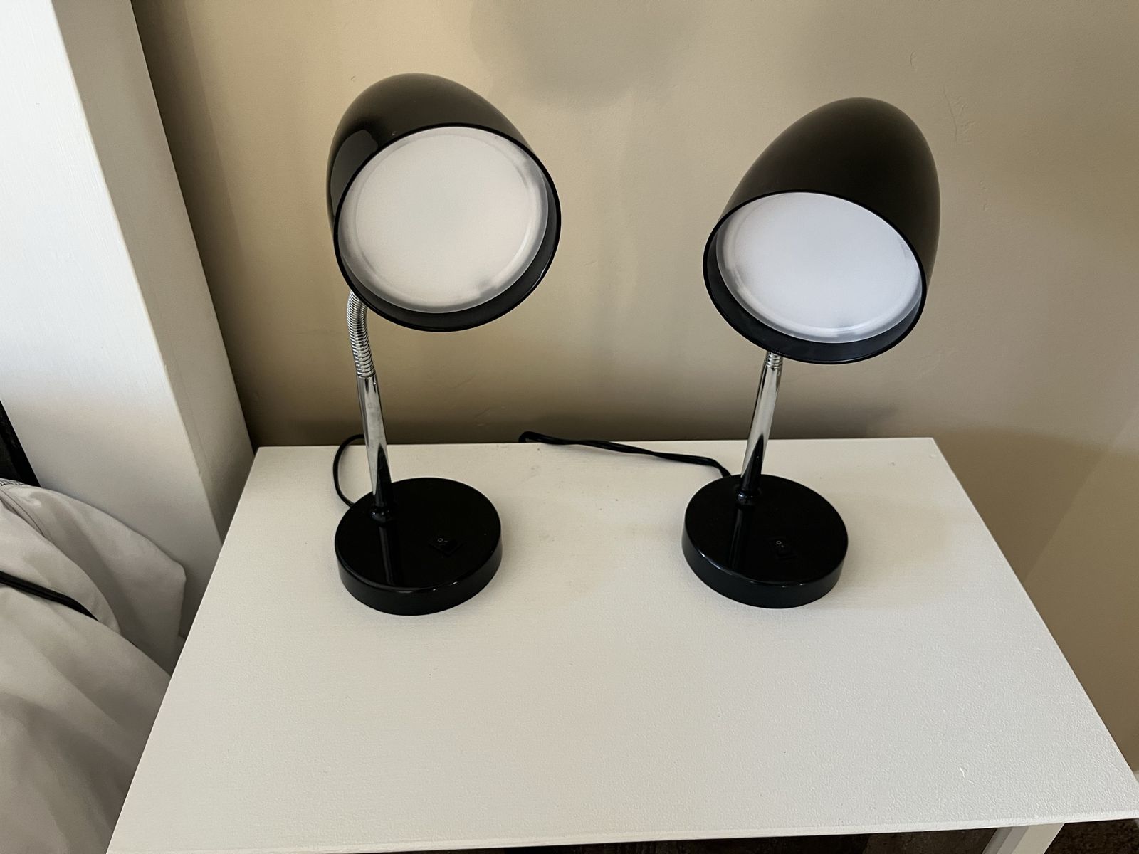 2 Black Bed Lamps