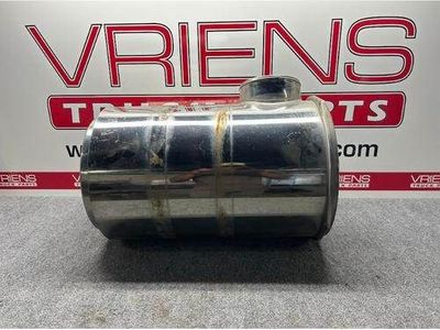 DONALDSON AIR CLEANER HOUSING
15" DIA
25" LENGTH
7" INLET DIA