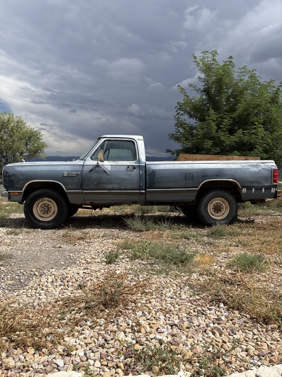 1985 Dodge RAM 250 