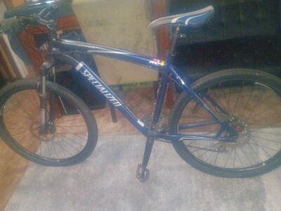 SPECIALIZED ROCK HOPPER M4 COMP