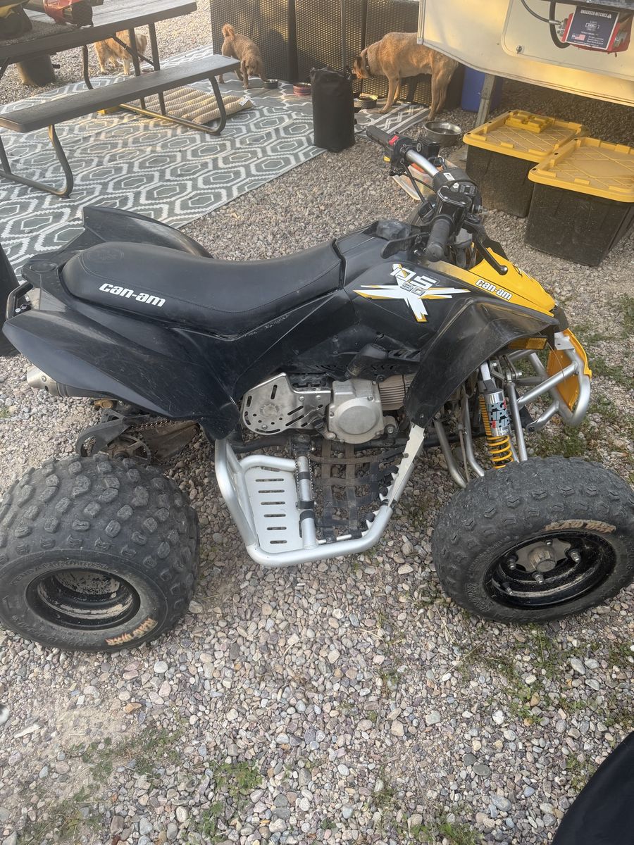 2015 can am ds90
