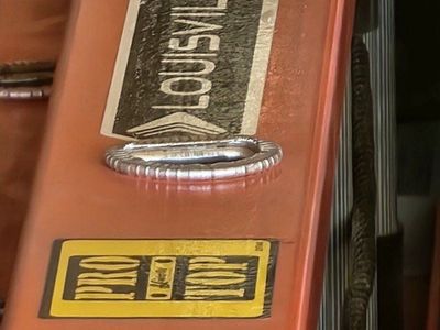 20 ft Louisville Pro-Top fiberglass ladder