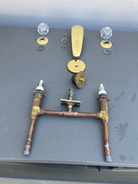 Moen Roman Tub Faucet and Valve
