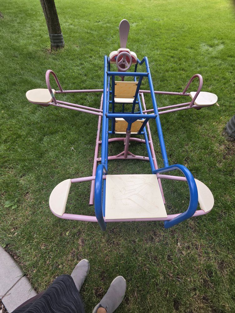 Main image 3