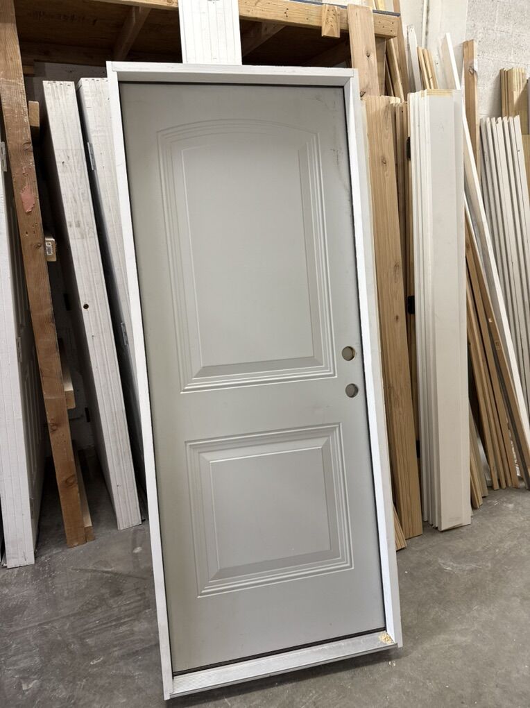 Scatch And Dent Prehung Doors