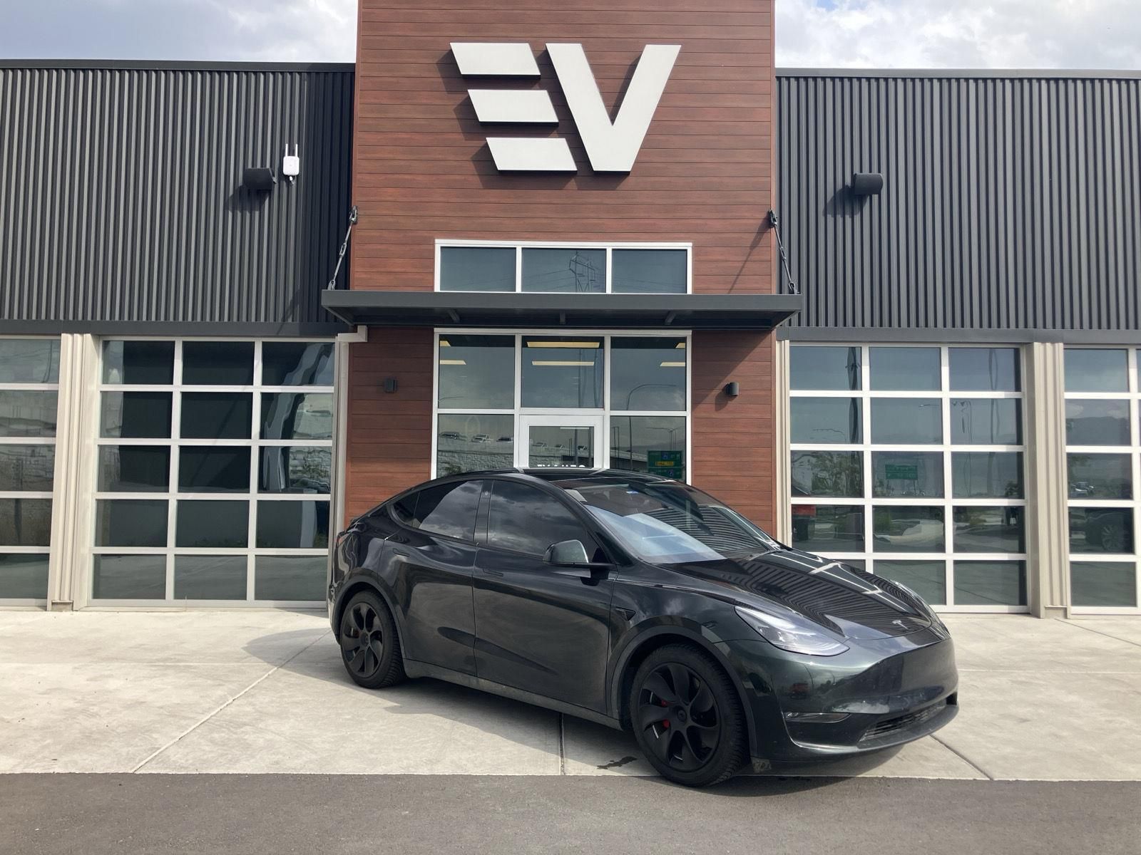 2023 Tesla Model Y Performance