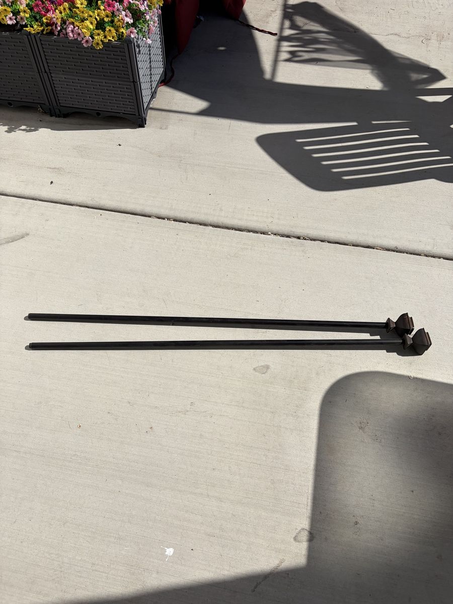 Curtain rods