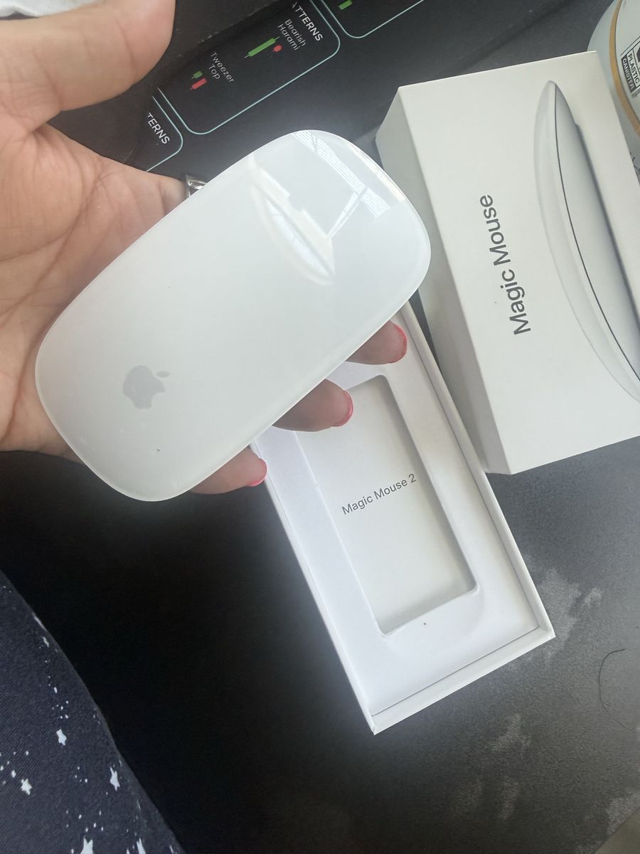 Apple Magic Mouse 2 White Multi-Touch Surface Wireless Bluetooth Mouse A1657