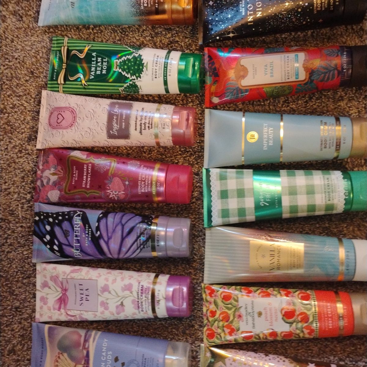 FUNDRAISER-14 bath and body works lotions. All still full and unused