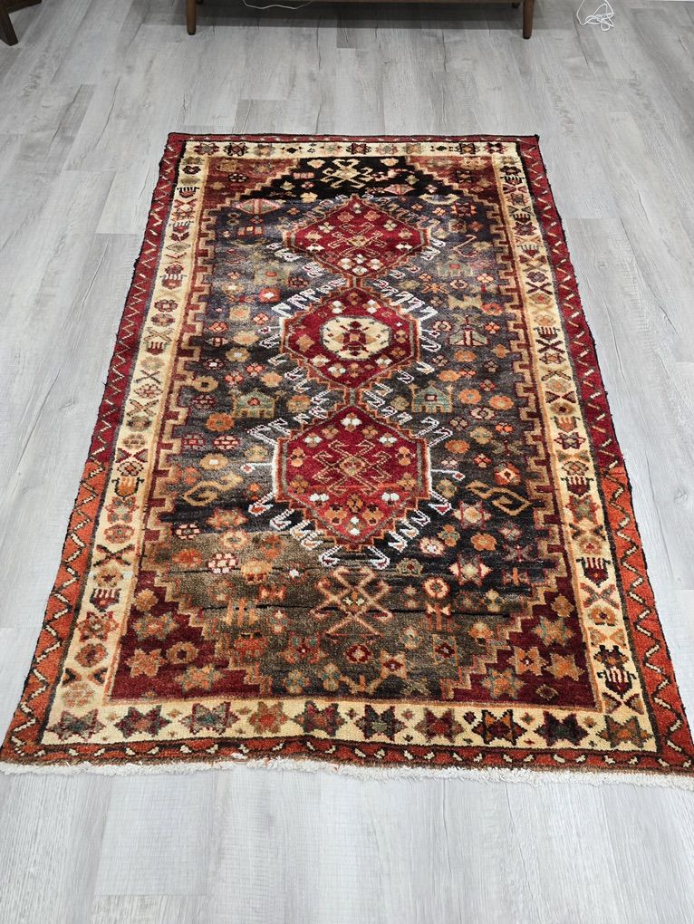 ~7x4 Handknotted Persian Wool Rug