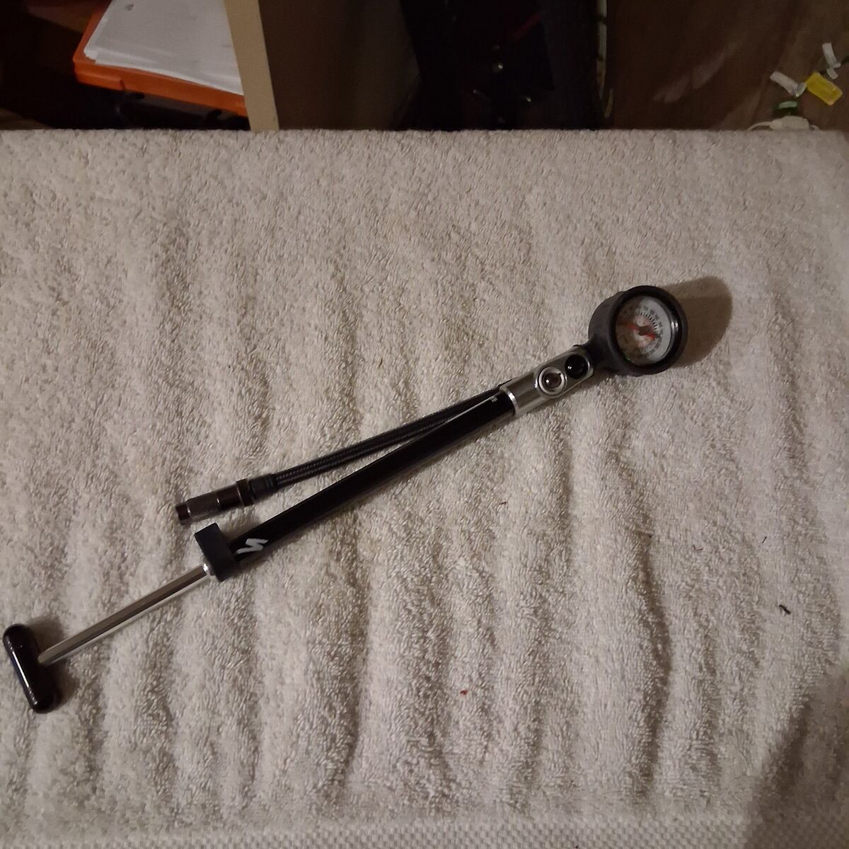 Specialized Air Tool Shock Pump