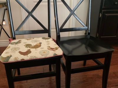 6 Table chairs