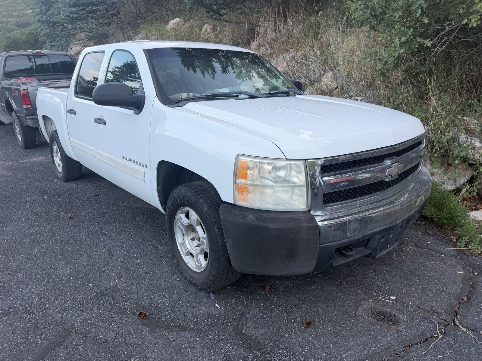 2008 Chevy 1500 LT 184,000 miles