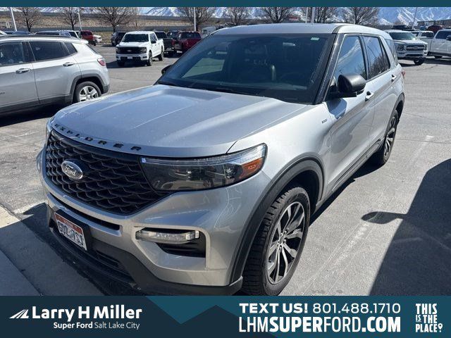 2022 Ford Explorer ST-Line