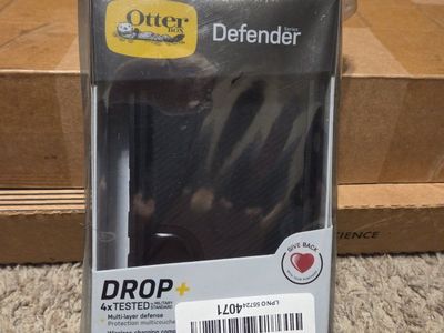 OtterBox Defender Series Case for Samsung Galaxy S24+ (5G) - Black, Multi-layer Drop Protection