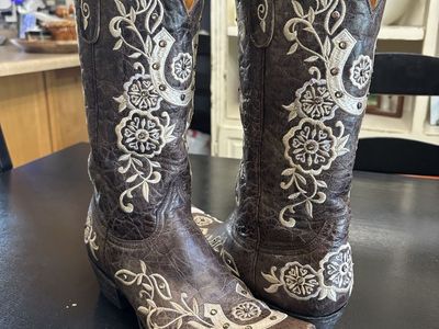 Old Gringo Women's Embroidered Western Cowboy Boots - Brown Leather