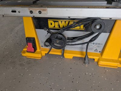 Dewalt 10 inch Table saw with stand.