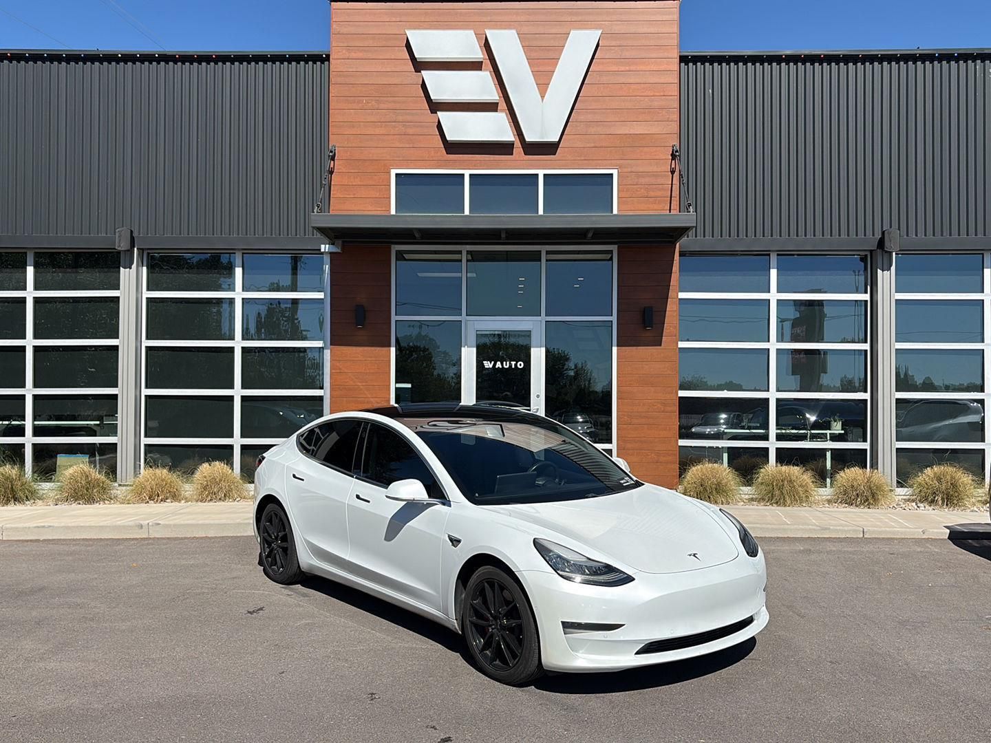 2018 Tesla Model 3 Performance