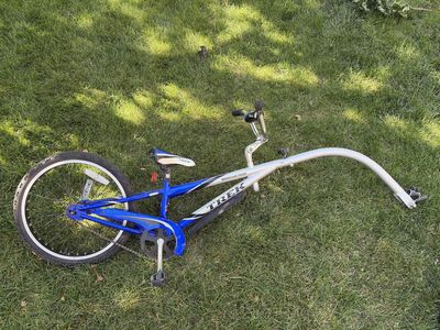 Trek Mountain Train- Trail-A-Bike Tag-Along Bicycle