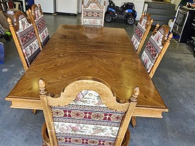 Solid Wood Dining Table Set with 6 Upholstered Chairs and Extension Leaf
