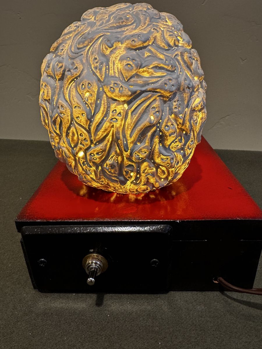 Main image 3