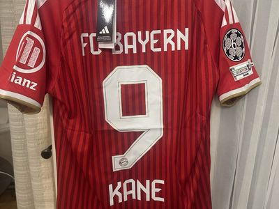 Adidas FC Bayern Munich 2026/27 Harry Kane #9 Red Soccer Jersey Kit Mens MEDIUM LARGE EXTRA LARGE