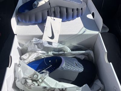 Nike mind size 8