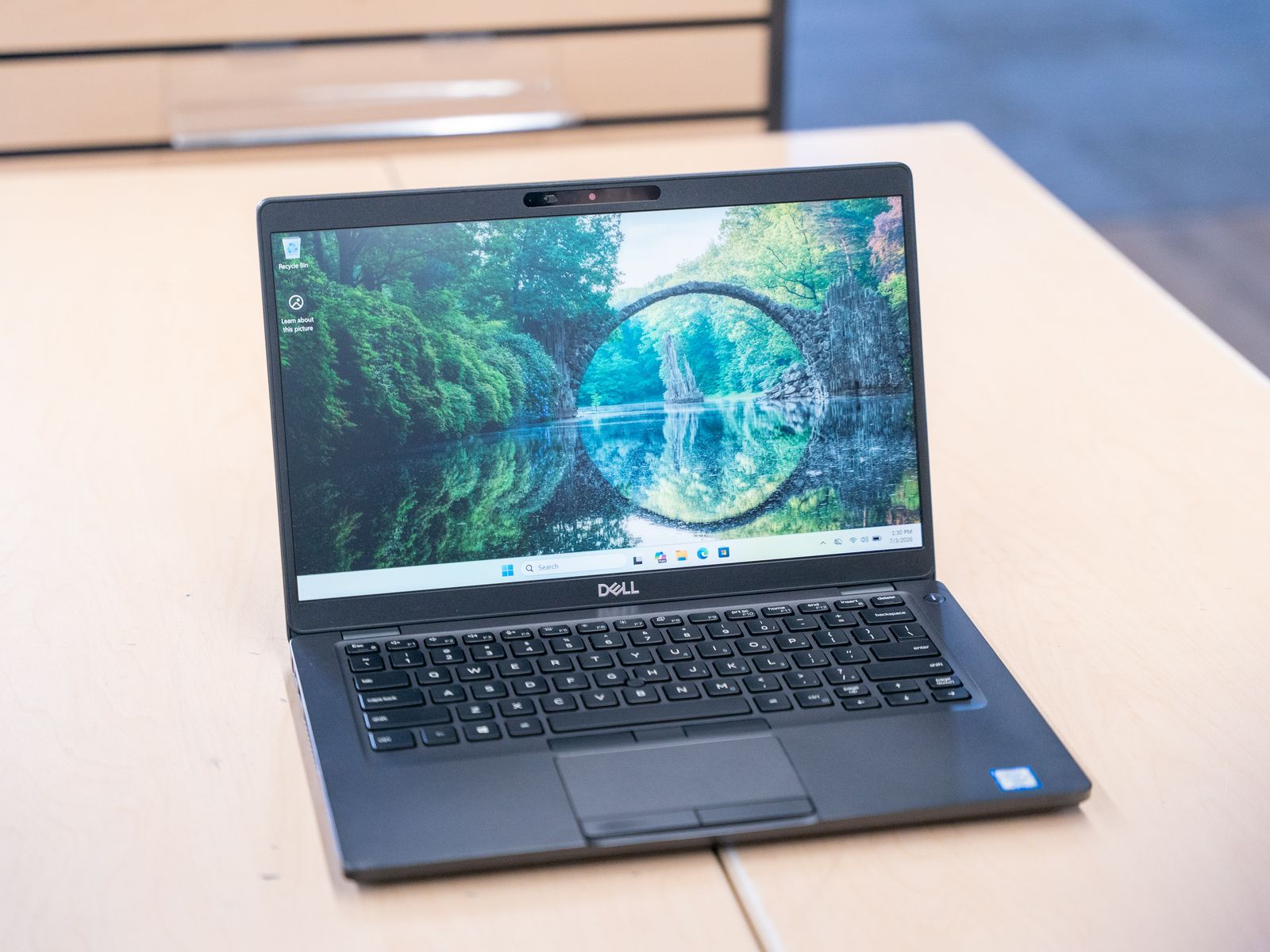 Dell Latitude 5400 i5-8365U 256GB SSD 16GB RAM 1080P Screen Windows 11 Laptop