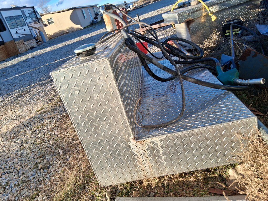 Truck Bed fuel Tank