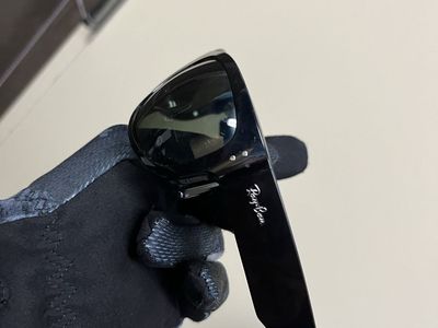 Ray-Ban New Wayfarer Classic Polarized Sunglasses - Black Frame, Green Lenses