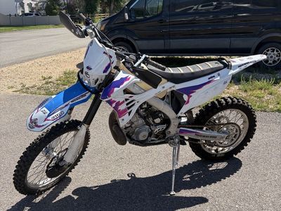 2023 EN 300 TM