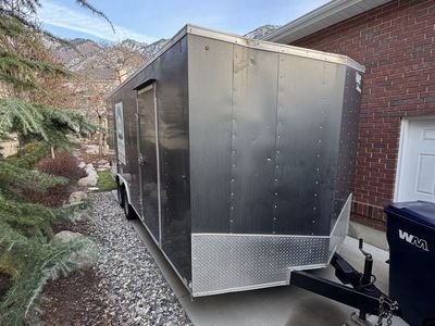 20 Ft Look Enclosed Cargo Trailer - V-Nose Tandem Axle