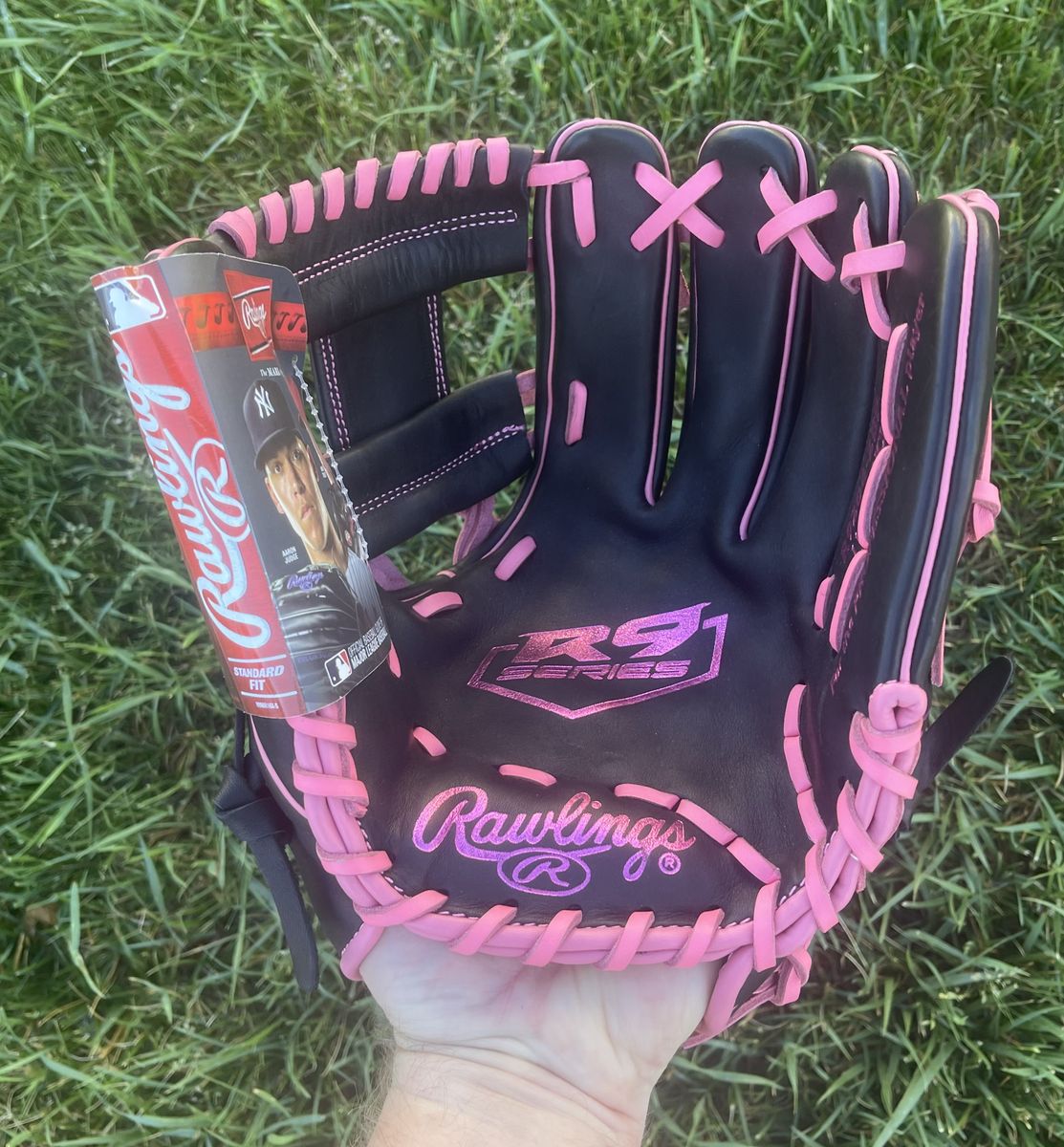 New Rawlings R9 11.5 in. Baseball Glove