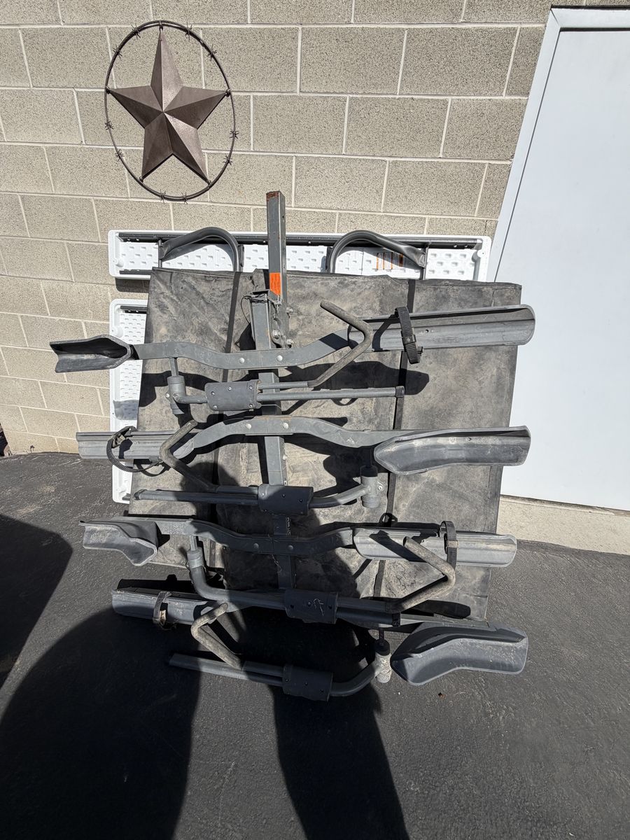 Swagman SEMI 4.0 hitch bike rack