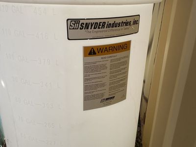 Snyder 120 gallon water tank
