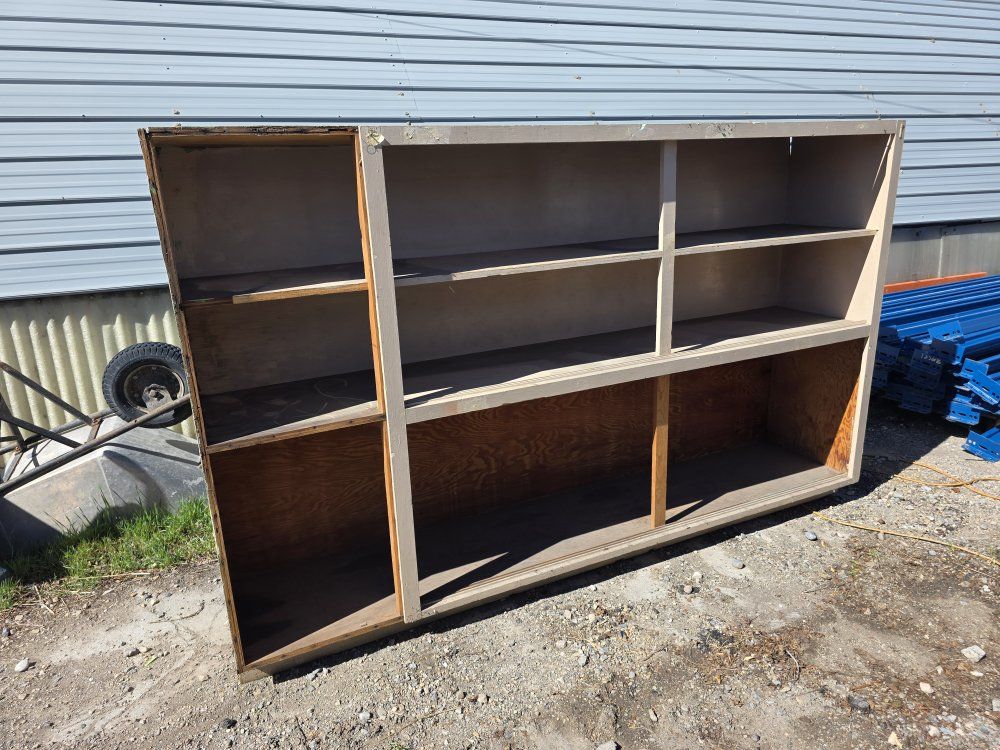 Free Cabinet